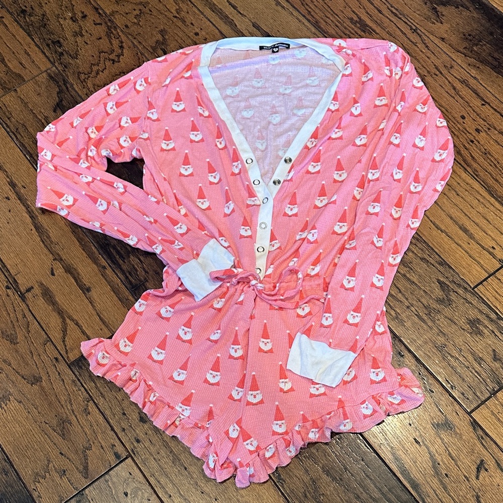 Wildfox One-Piece Santa Gnome Pajama Romper – Size M
